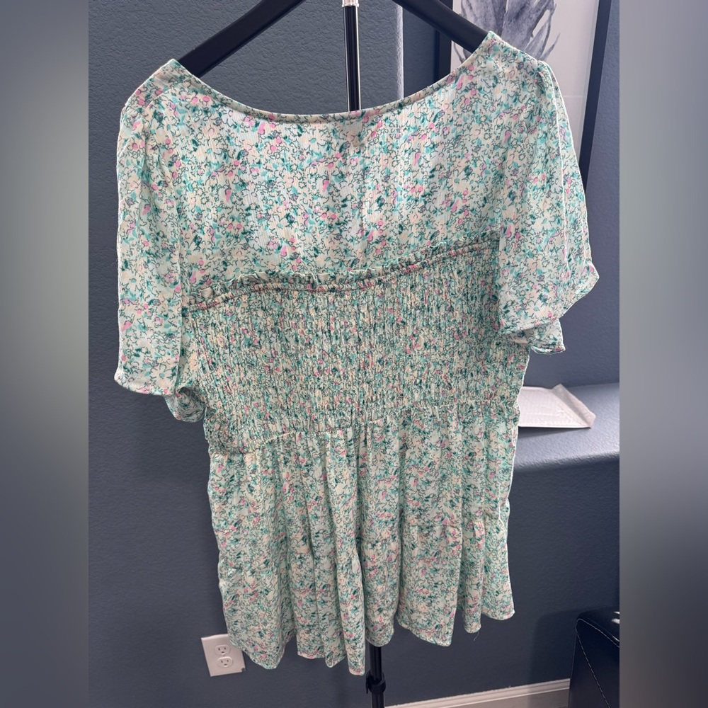 Torrid Mint Floral Blouse - Picture 3 of 4